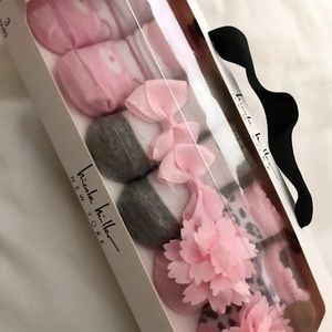 💕 Nicole Miller baby girl sock set